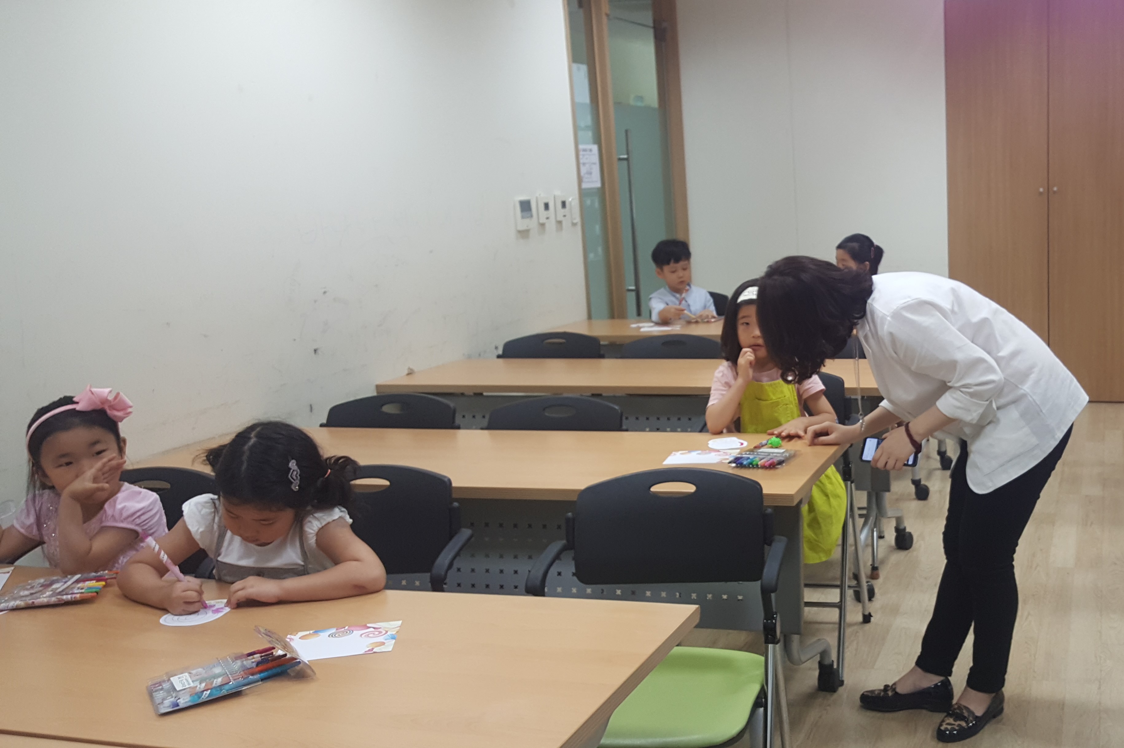 마음을 키우는 그림책 이야기 (1).jpg