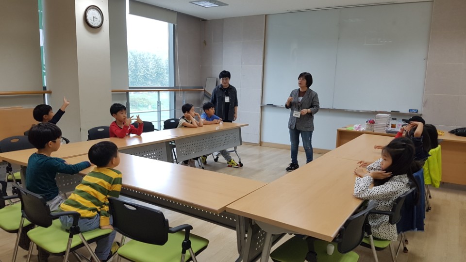 얘들아 추석에 뭐하고 놀까 (1).jpg