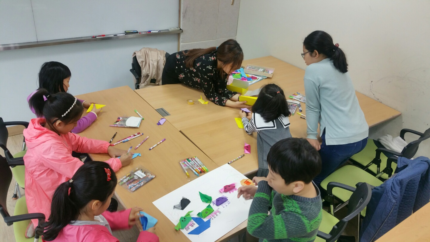 동물들이 사는 나라(협동작품 만들기) (2).jpg