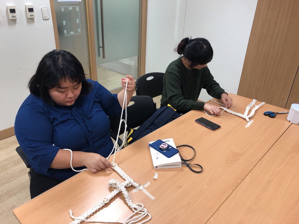 청년, 나만의 소확행 마크라메.jpg