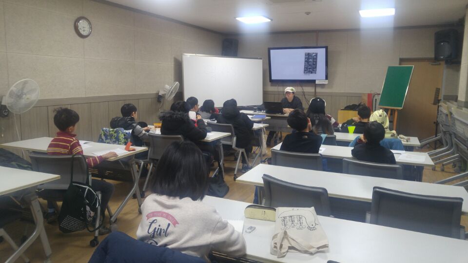 역사놀이터 2.jpg